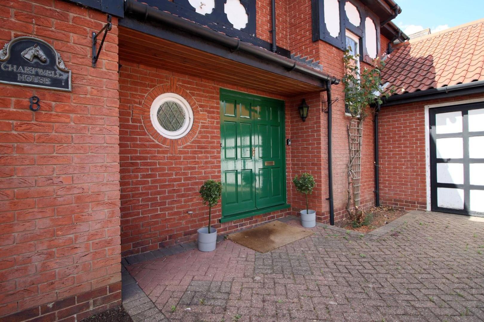 Chartwell Grove Hotel Nottingham Bagian luar foto